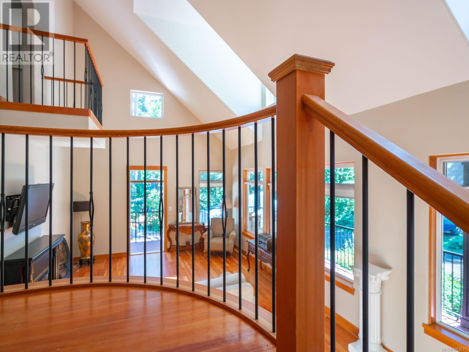 8 Pirate Pl, Protection Island