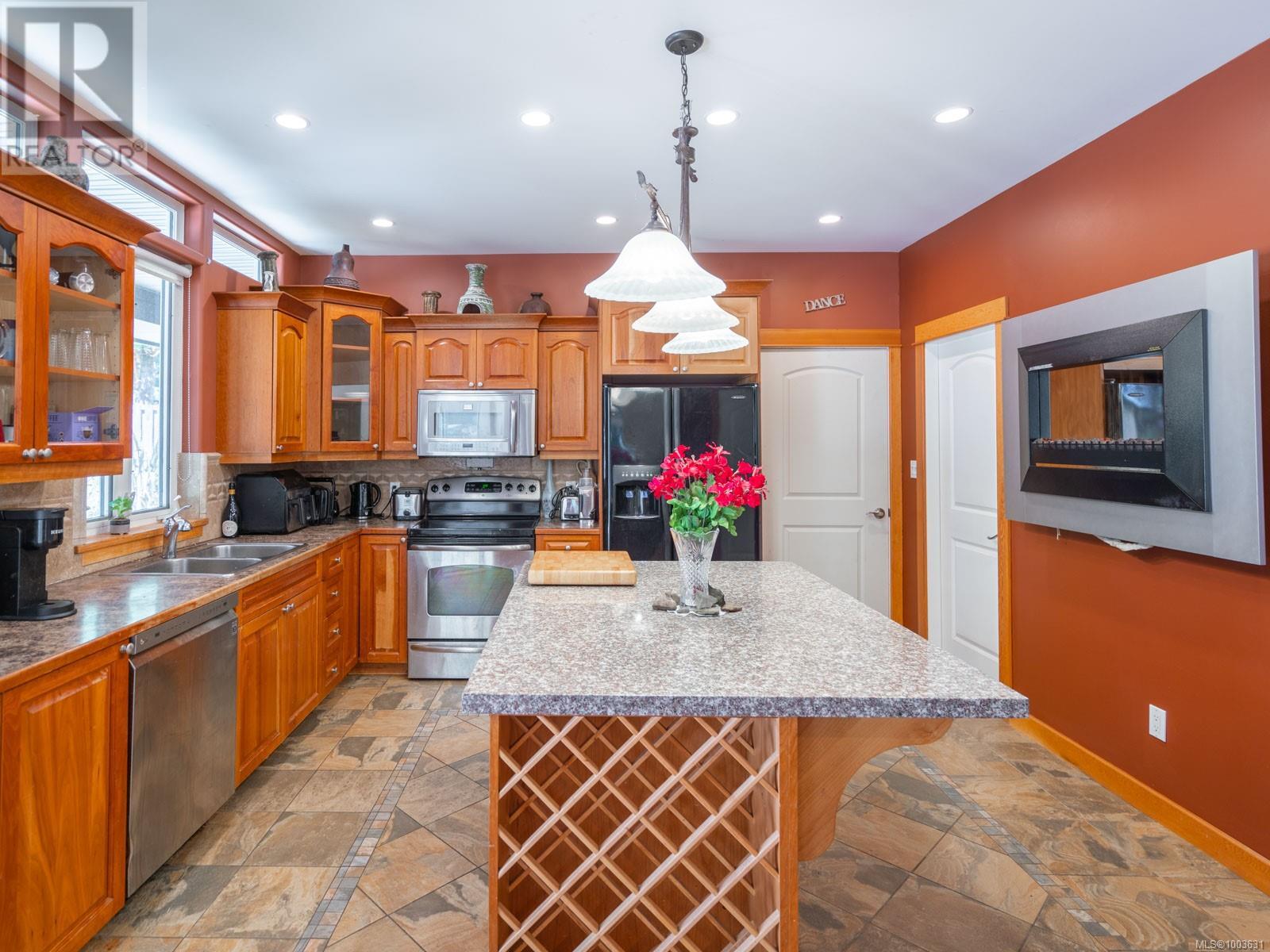 8 Pirate Pl, Protection Island