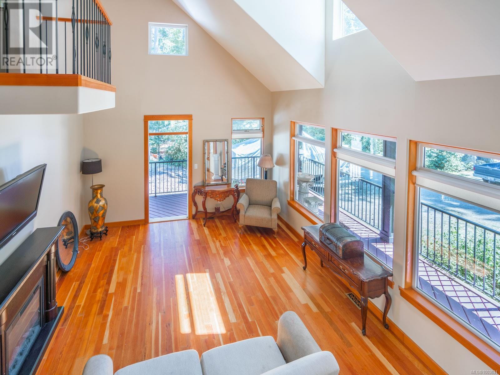 8 Pirate Pl, Protection Island