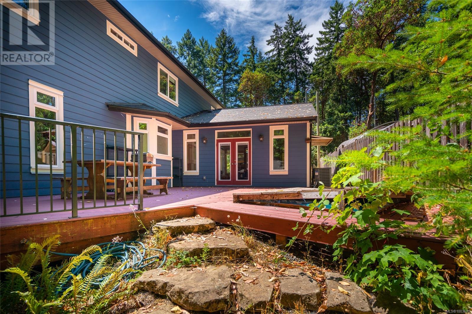 8 Pirate Pl, Protection Island