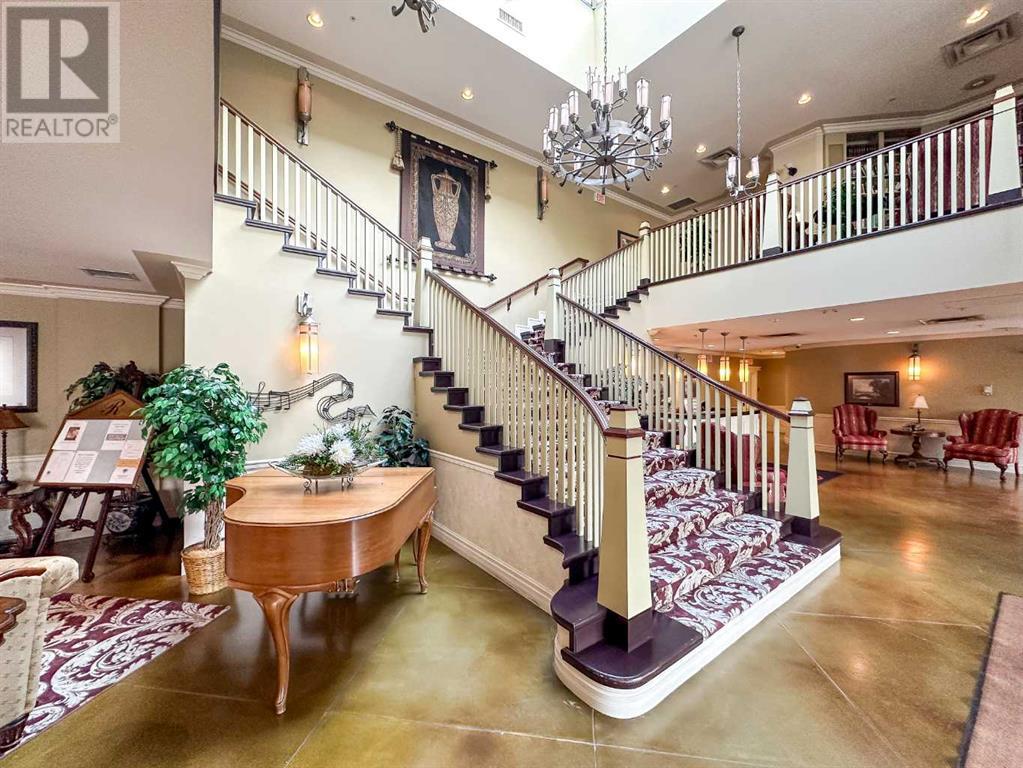 Single Family House for Sale in    Avenue NW Hounsfield Heights/Briar Hill Calgary 