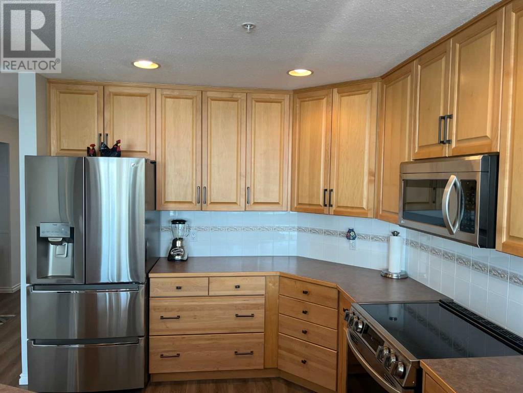 Single Family House for Sale in    Avenue NW Hounsfield Heights/Briar Hill Calgary 