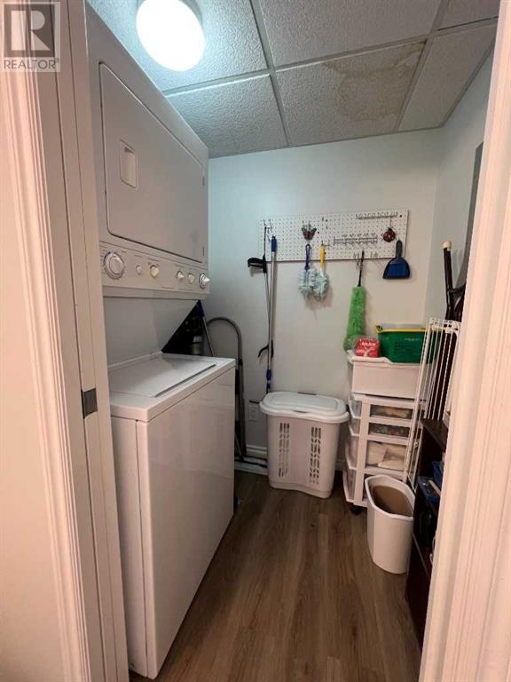 Single Family House for Sale in    Avenue NW Hounsfield Heights/Briar Hill Calgary 