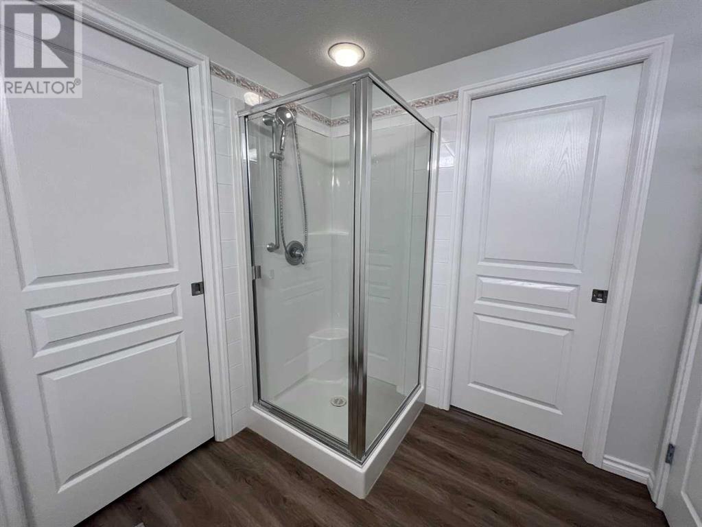 Single Family House for Sale in    Avenue NW Hounsfield Heights/Briar Hill Calgary 