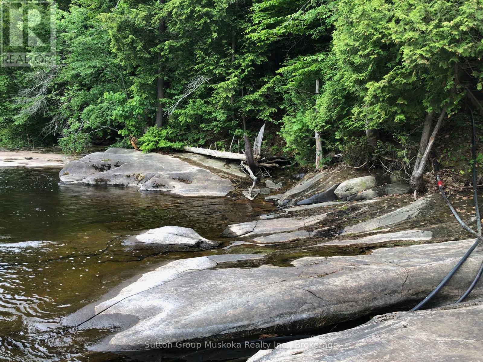 Photo 34 of 726 Muskoka Rd 10 Road, Huntsville ON