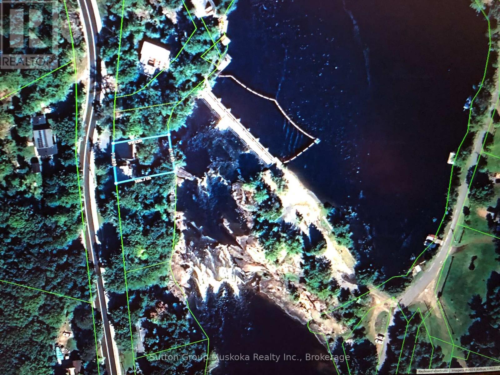 Photo 11 of 726 Muskoka Rd 10 Road, Huntsville ON