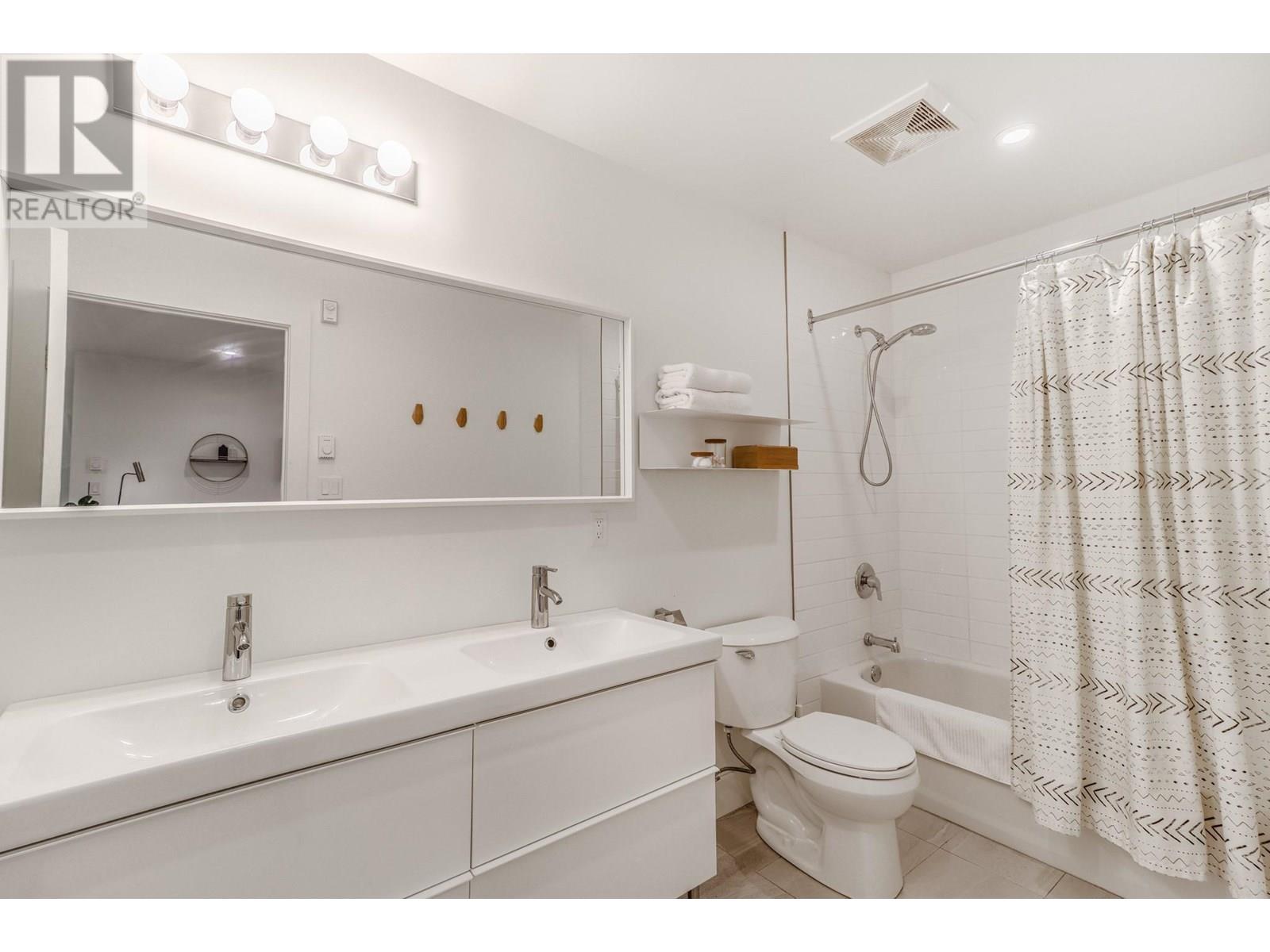 16102 3A Highway, Crawford Bay
