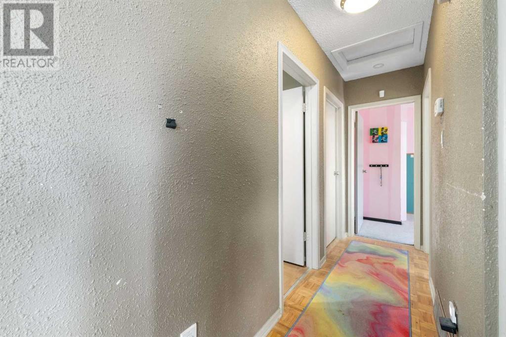 Single Family House Bungalow for Sale in  Franklin Drive SE Fairview Calgary 