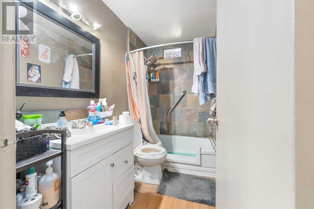 Single Family House Bungalow for Sale in  Franklin Drive SE Fairview Calgary 