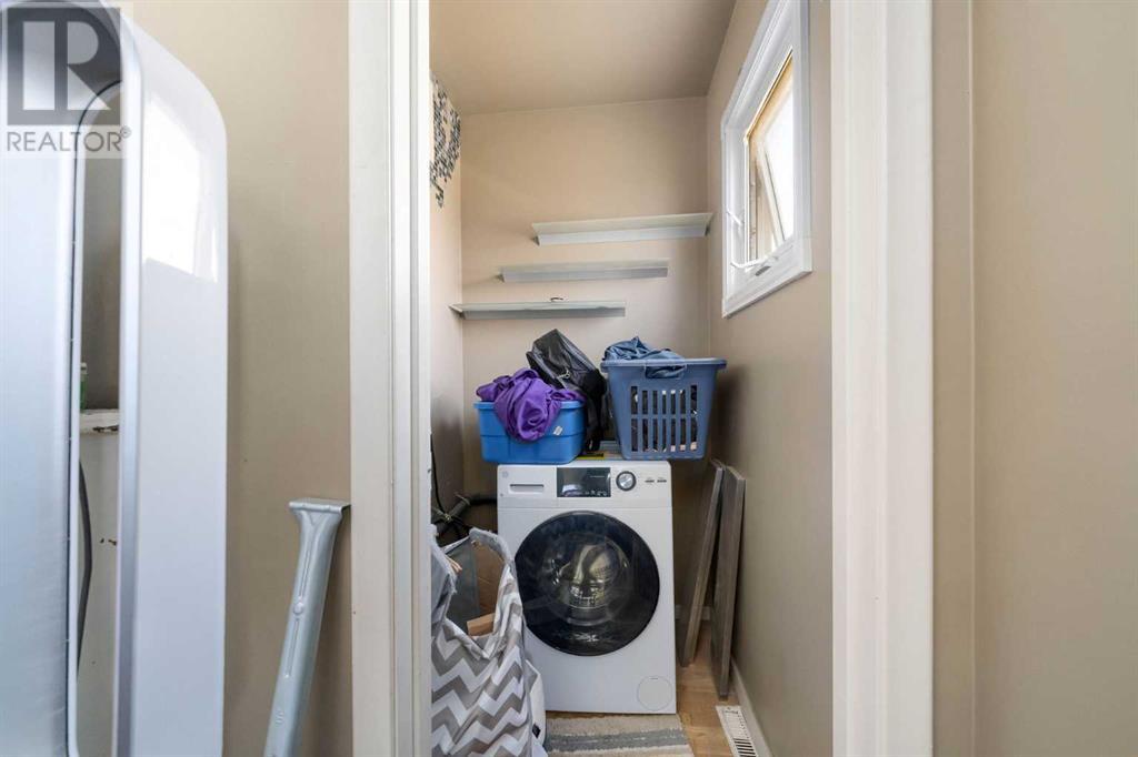 Single Family House Bungalow for Sale in  Franklin Drive SE Fairview Calgary 