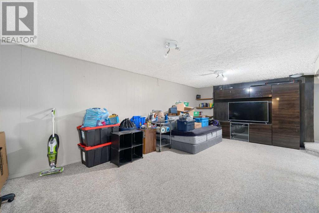 Single Family House Bungalow for Sale in  Franklin Drive SE Fairview Calgary 