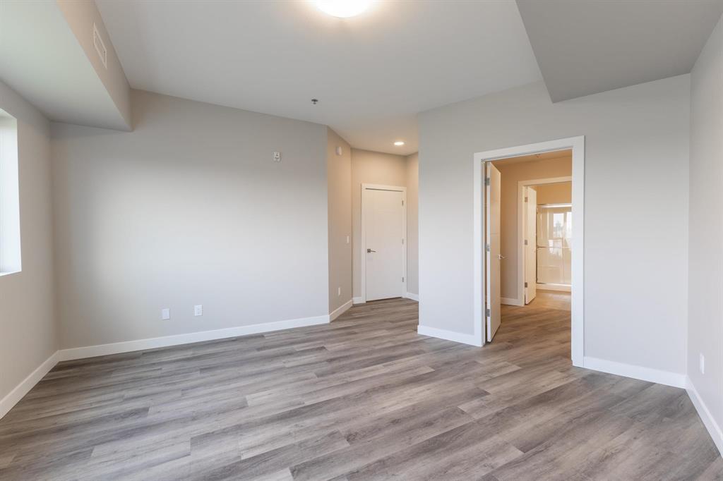Photo 10 of 329 1505 Molson Street, Winnipeg MB