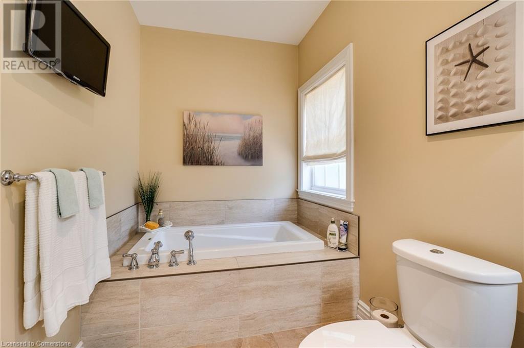 Photo 25 of 1026 Beach Boulevard, Hamilton ON