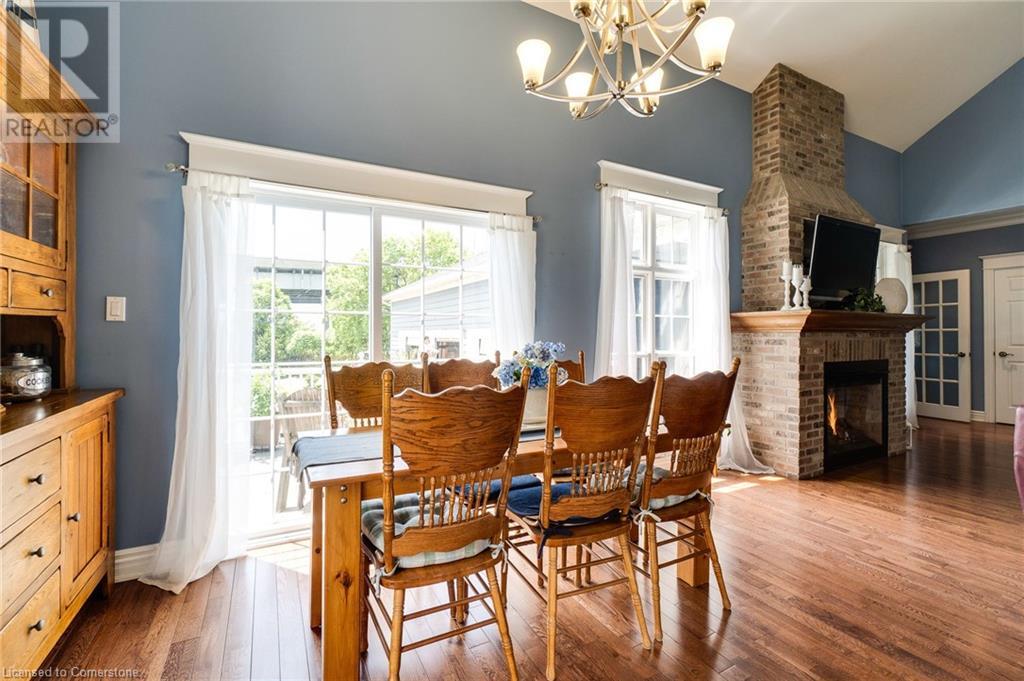 Photo 15 of 1026 Beach Boulevard, Hamilton ON