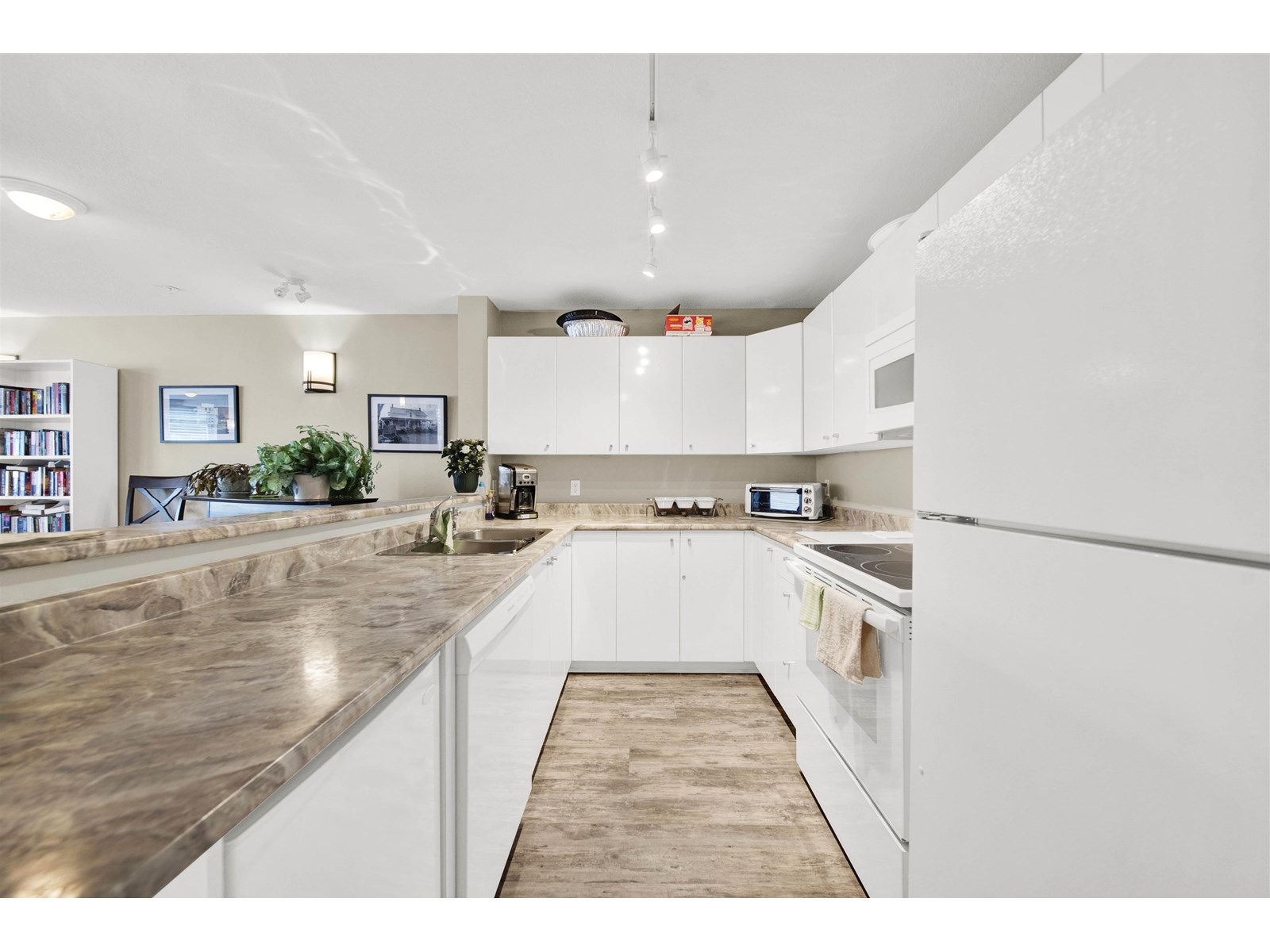 Photo 31 of 111 22022 49 Avenue Avenue, Langley BC