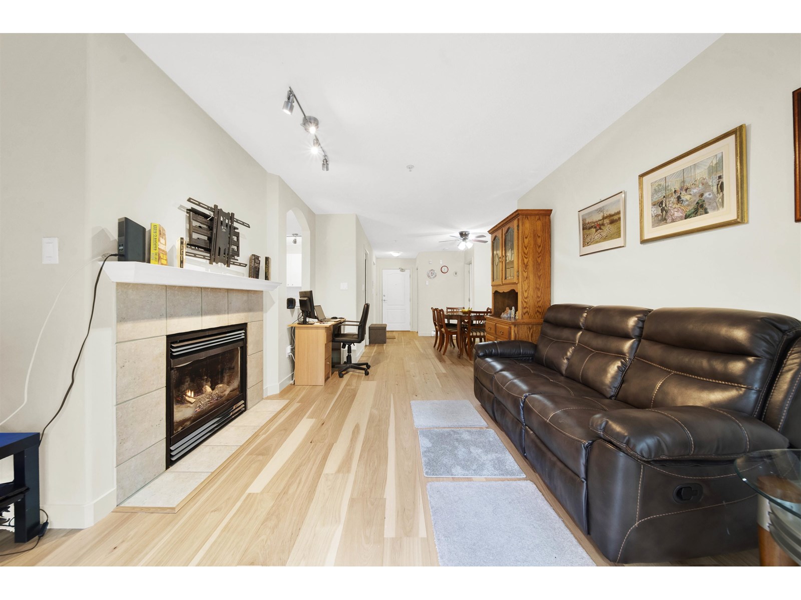 Photo 9 of 111 22022 49 Avenue Avenue, Langley BC