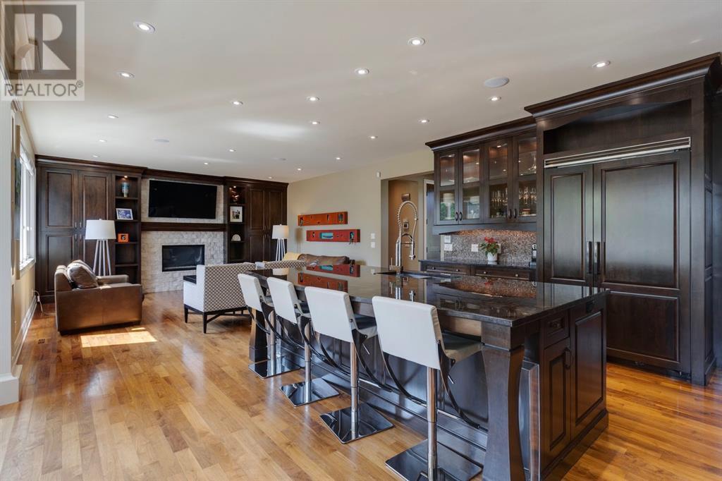 Single Family House for Sale in   Avenue NW St Andrews Heights Calgary 