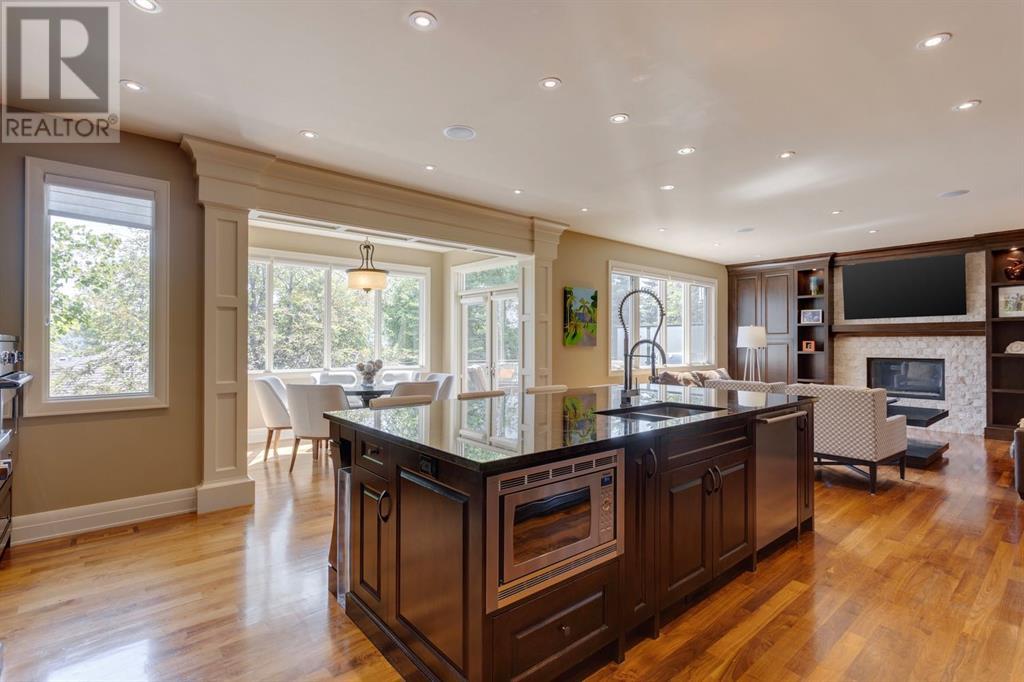 Single Family House for Sale in   Avenue NW St Andrews Heights Calgary 
