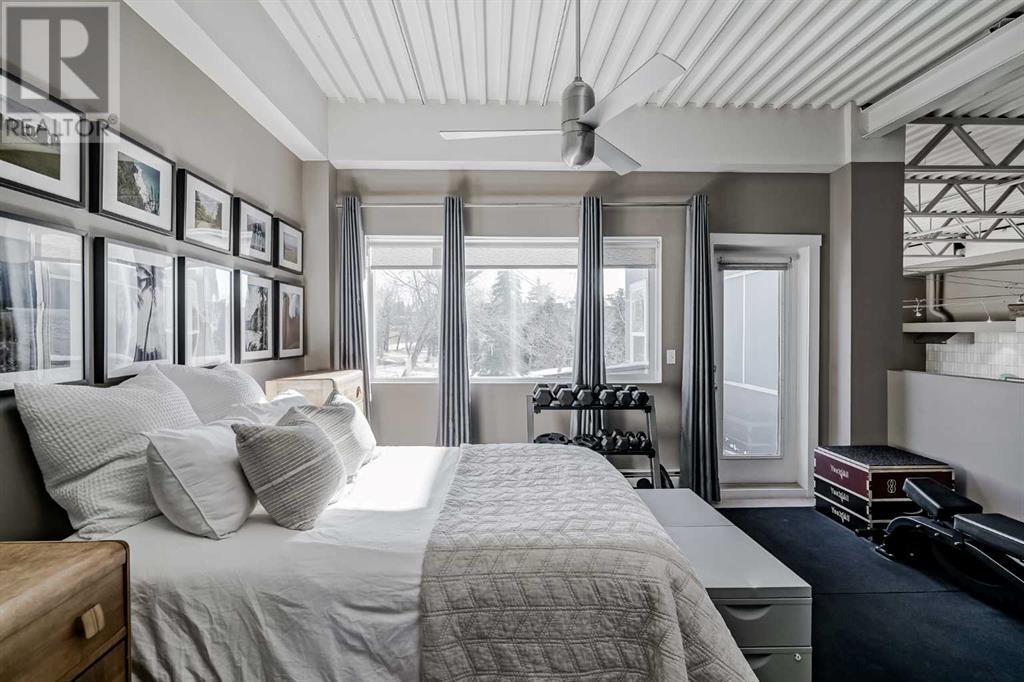 Single Family House Loft for Sale in   Glamis Drive Glamorgan Calgary 