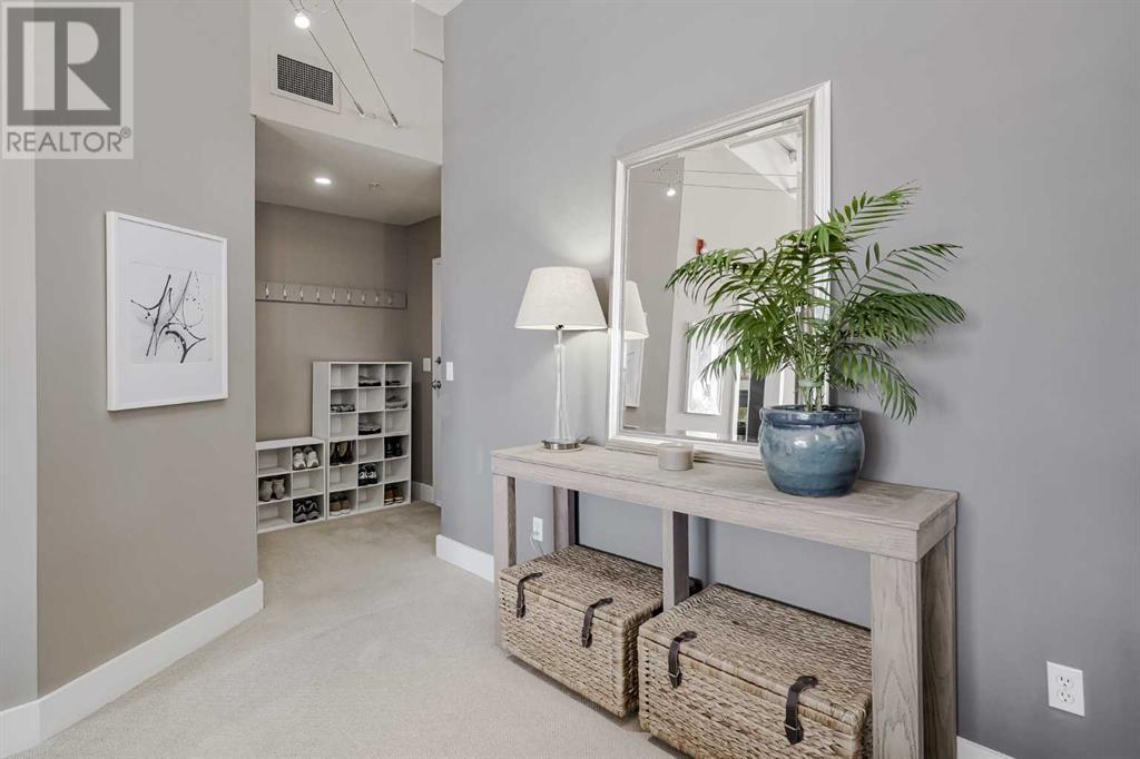 Single Family House Loft for Sale in   Glamis Drive Glamorgan Calgary 
