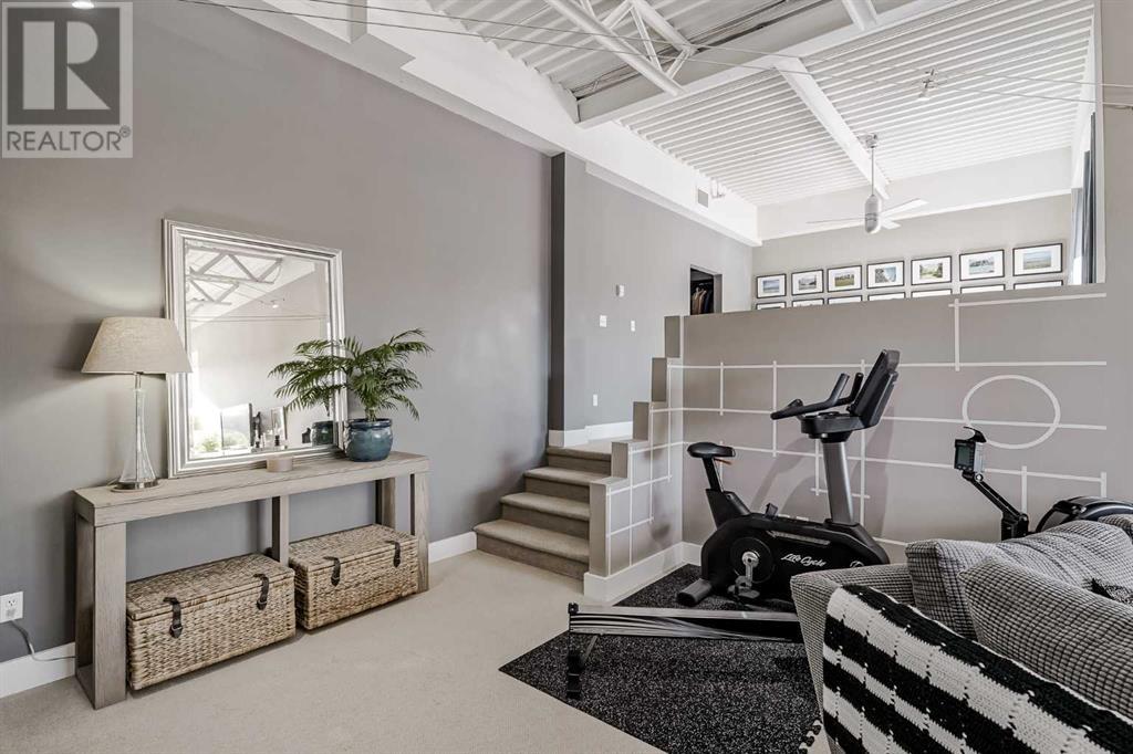 Single Family House Loft for Sale in   Glamis Drive Glamorgan Calgary 