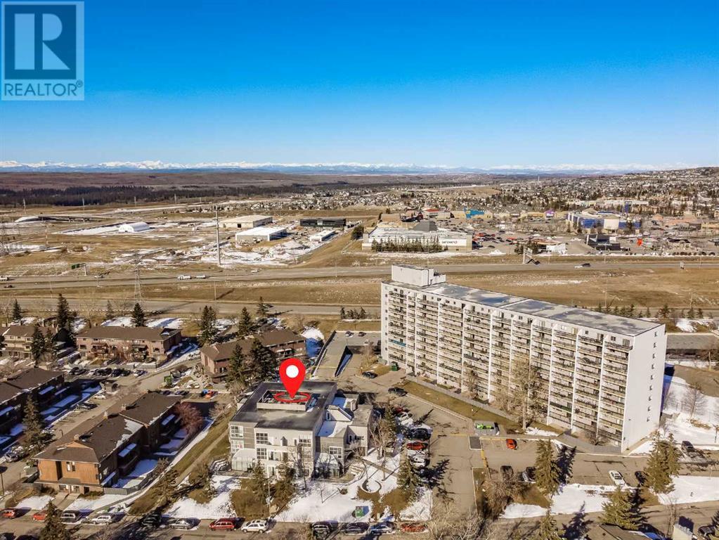 Single Family House Loft for Sale in   Glamis Drive Glamorgan Calgary 