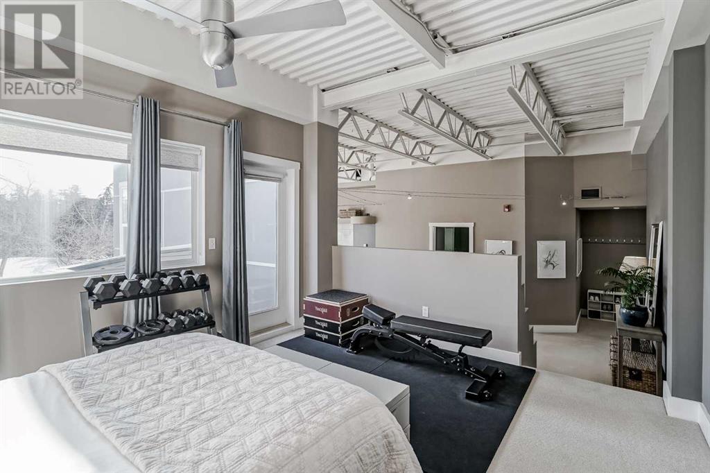 Single Family House Loft for Sale in   Glamis Drive Glamorgan Calgary 