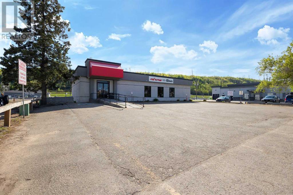 10013 MacDonald Avenue, Fort McMurray