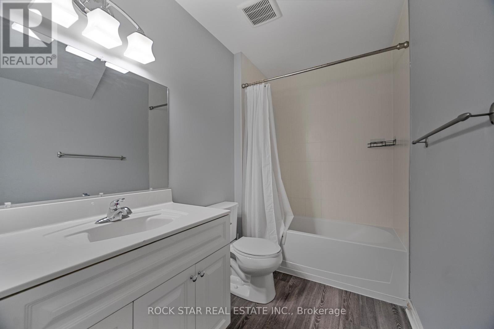 Photo 1 of 222 Rathnally Street, London North ON