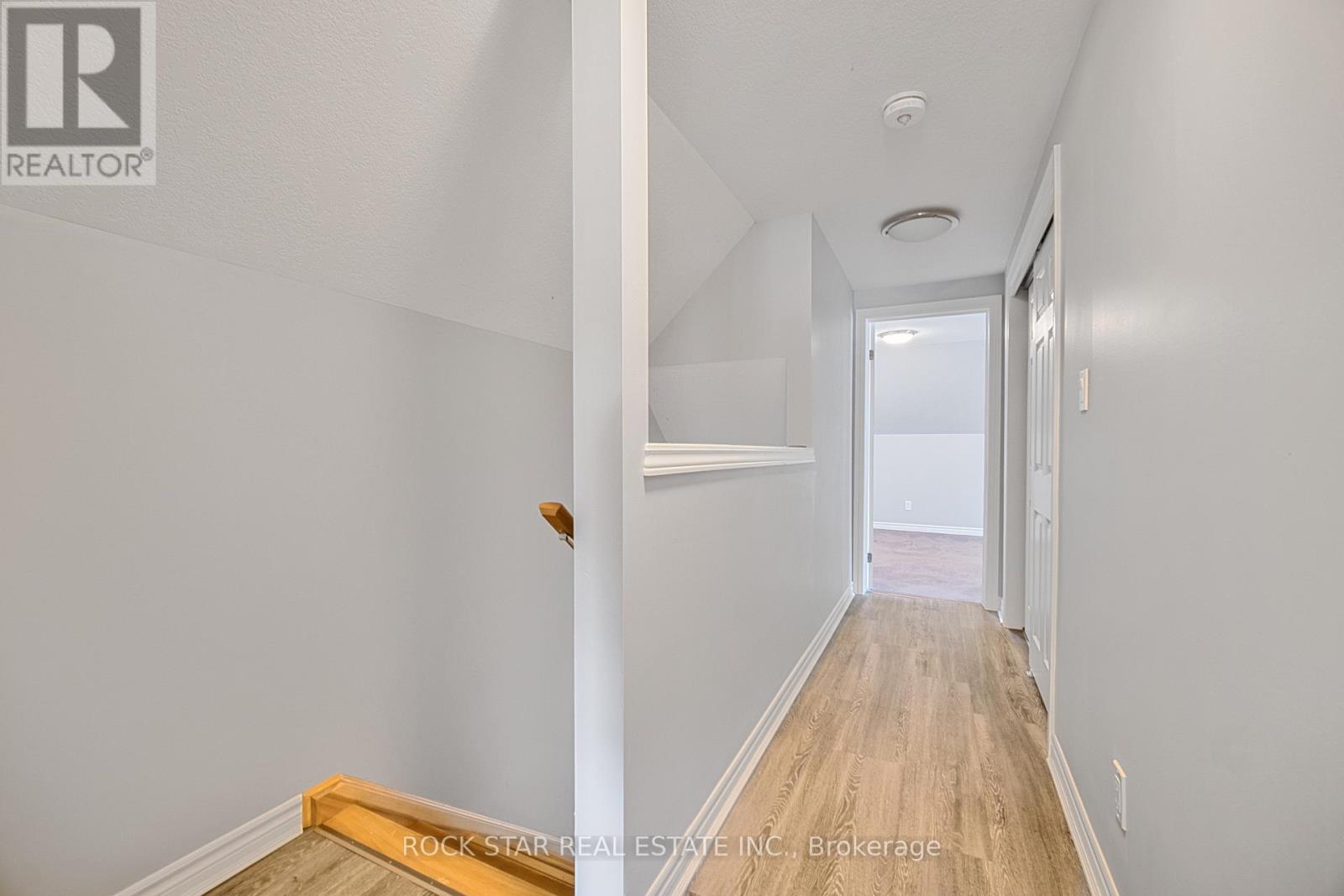 Photo 13 of 222 Rathnally Street, London North ON