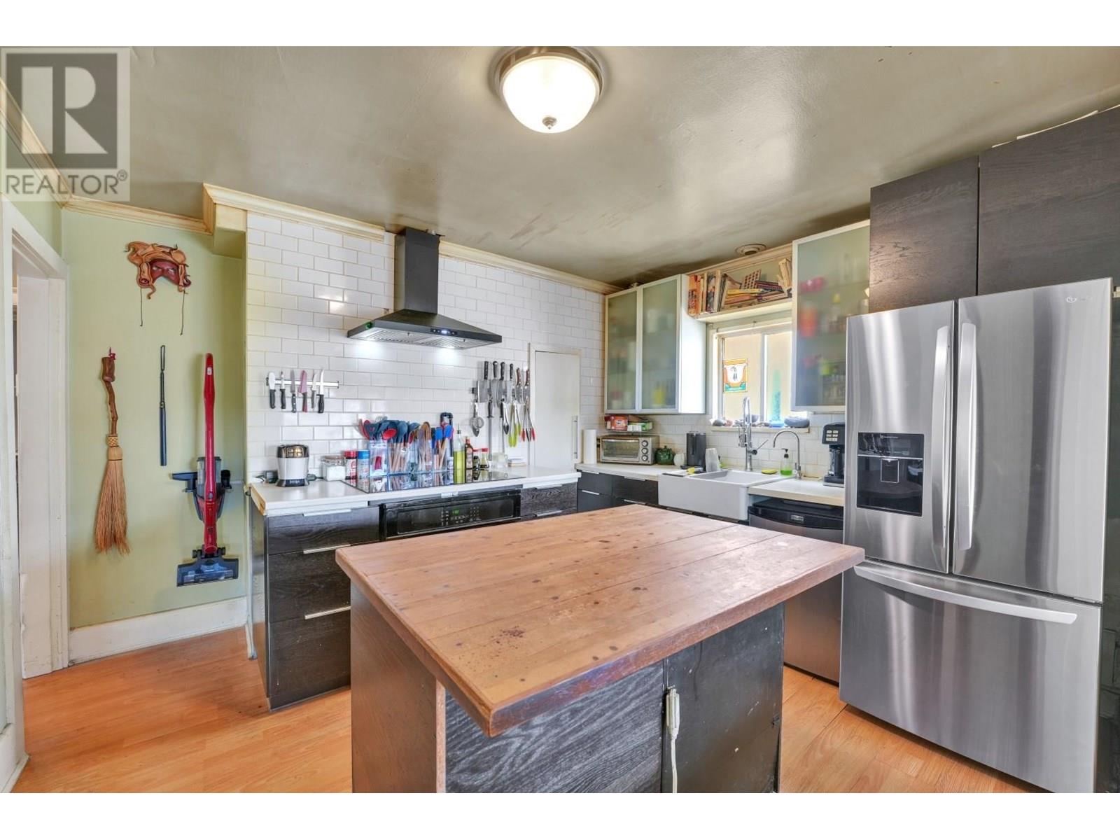 2150 NANAIMO STREET, Vancouver real estate listing R2991856