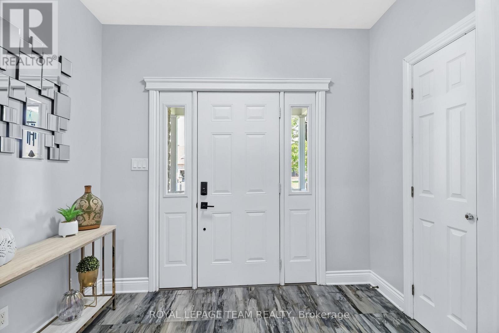 Elegant Foyer