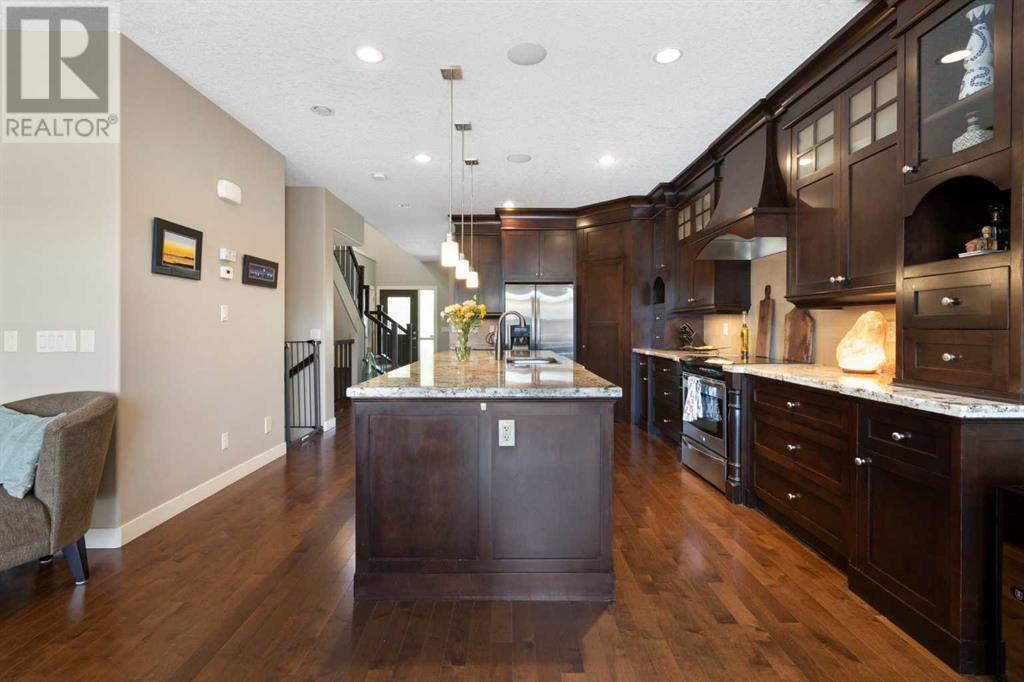 Single Family House for Sale in   Avenue SW Spruce Cliff Calgary 