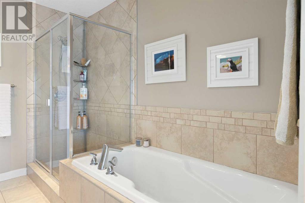 Single Family House for Sale in   Avenue SW Spruce Cliff Calgary 