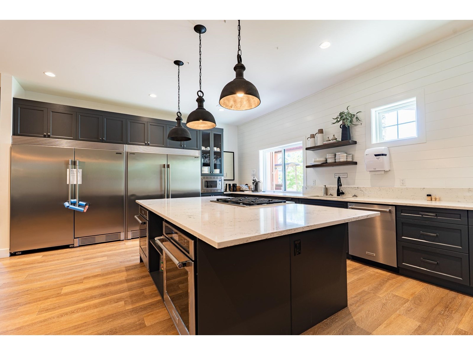 43318 CREEKSIDE CIRCLE, Cultus Lake South, Chilliwack