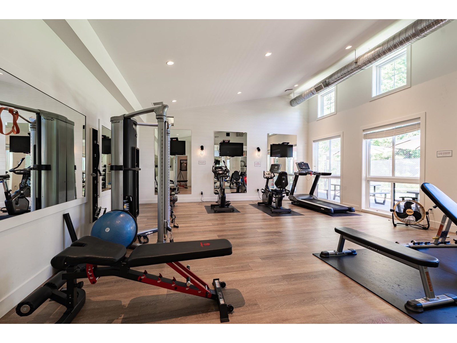 43318 CREEKSIDE CIRCLE, Cultus Lake South, Chilliwack