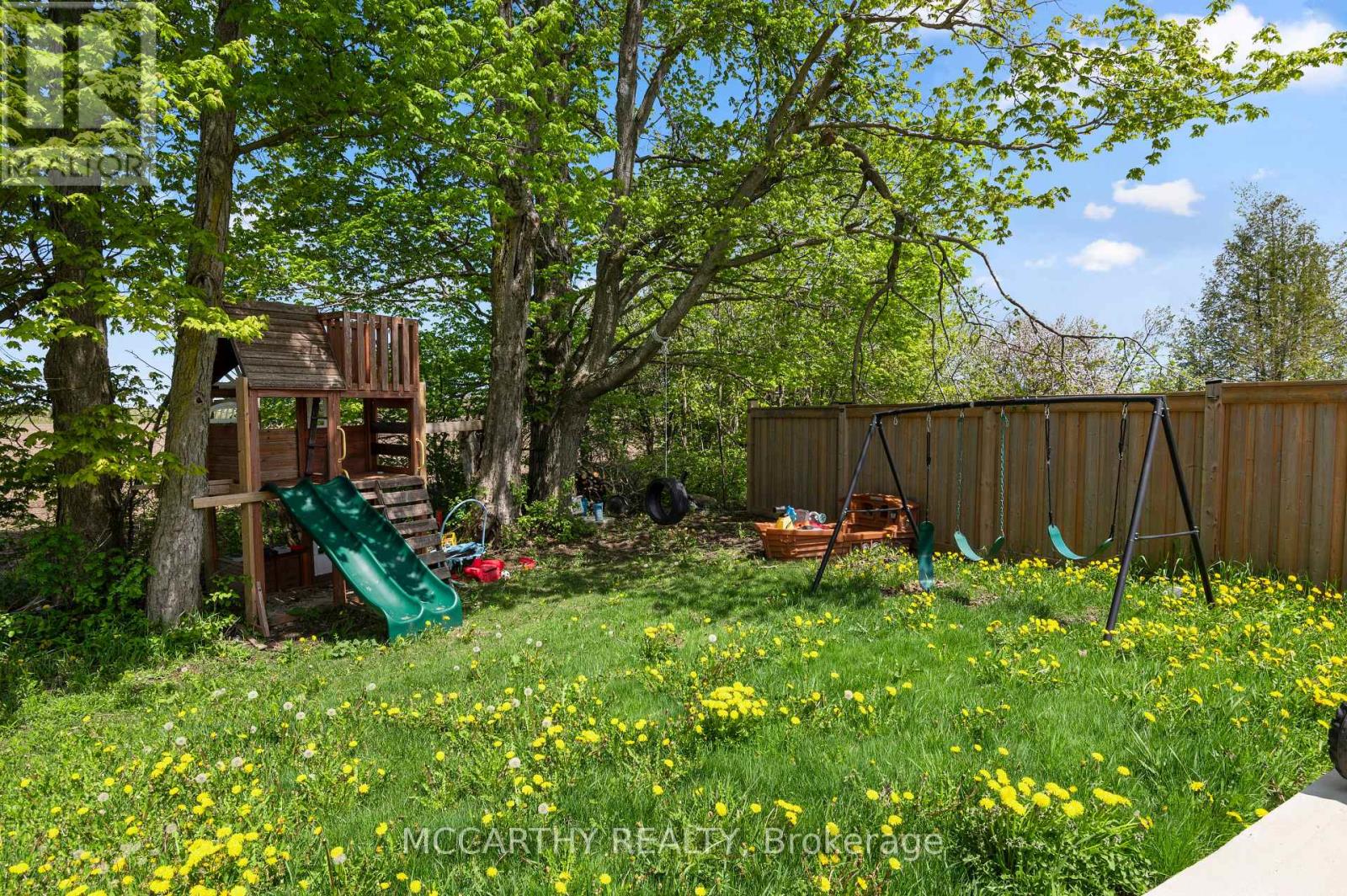 Photo 15 of 51 Todd Crescent, Southgate ON