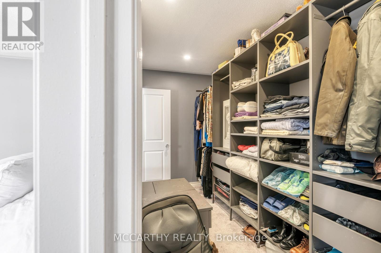 Photo 10 of 51 Todd Crescent, Southgate ON