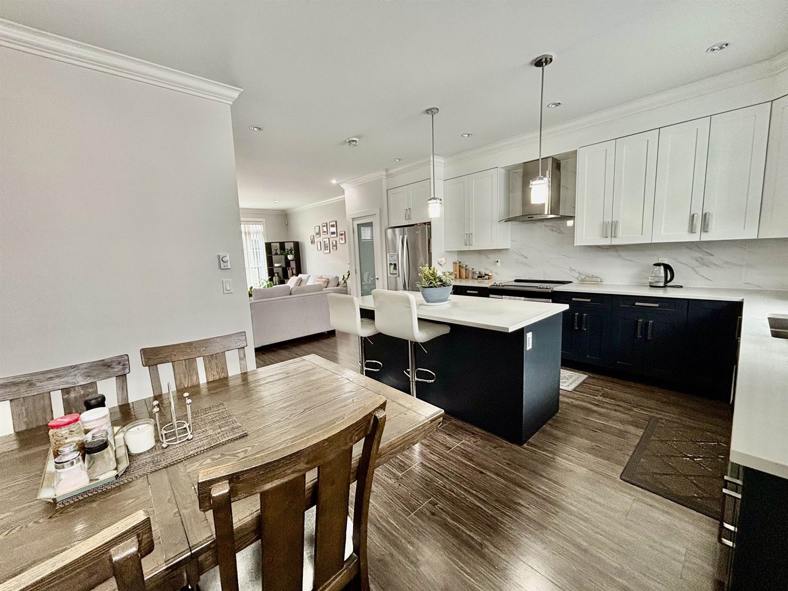 Photo 16 of 43 13898 64 Avenue, Surrey BC