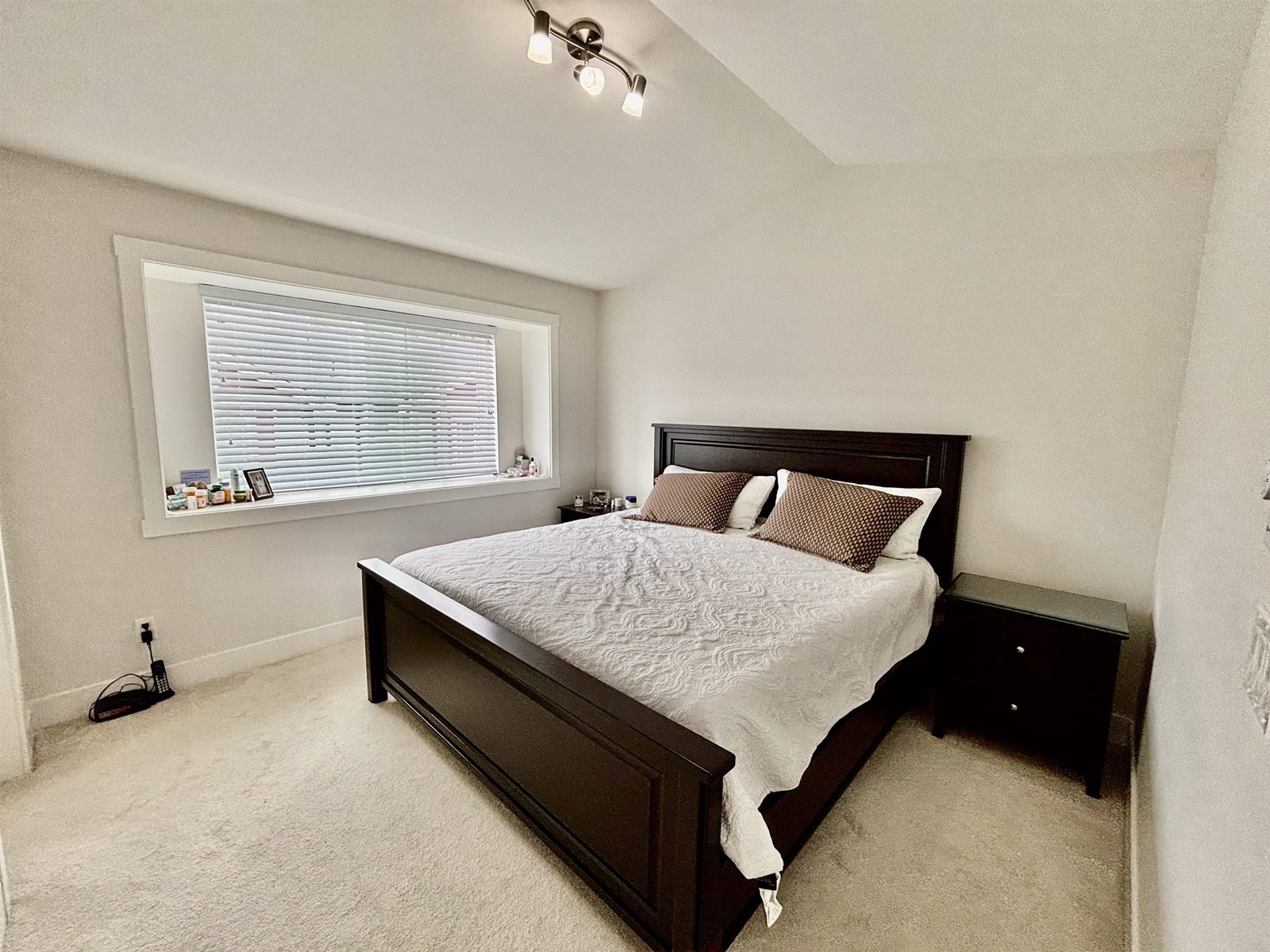 Photo 20 of 43 13898 64 Avenue, Surrey BC