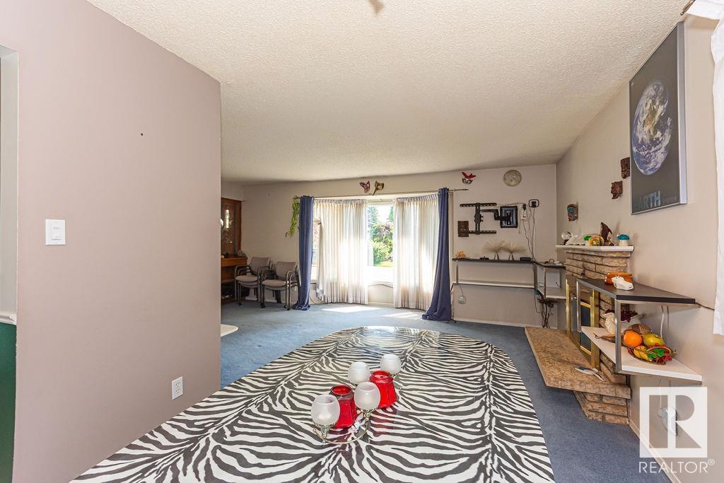 Photo 18 of 14224 78 St Nw, Edmonton AB