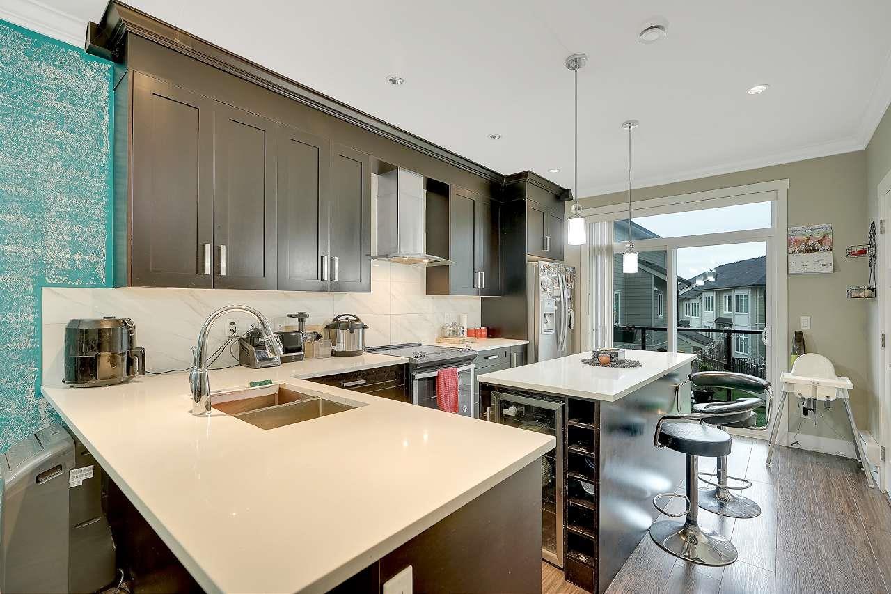 Photo 9 of 23 13670 62 Avenue, Surrey BC