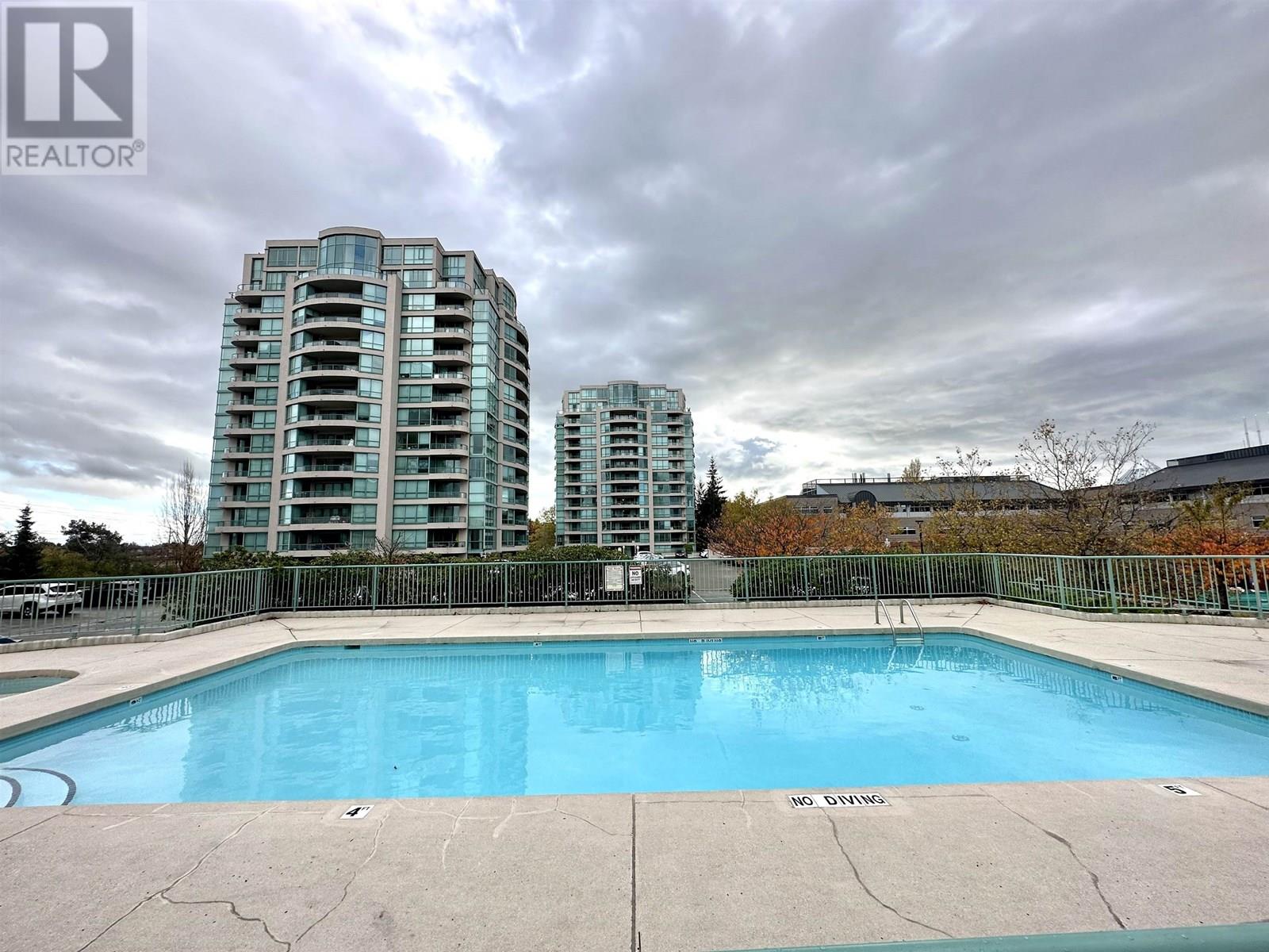 605 8871 LANSDOWNE ROAD, Richmond real estate listing R2957241