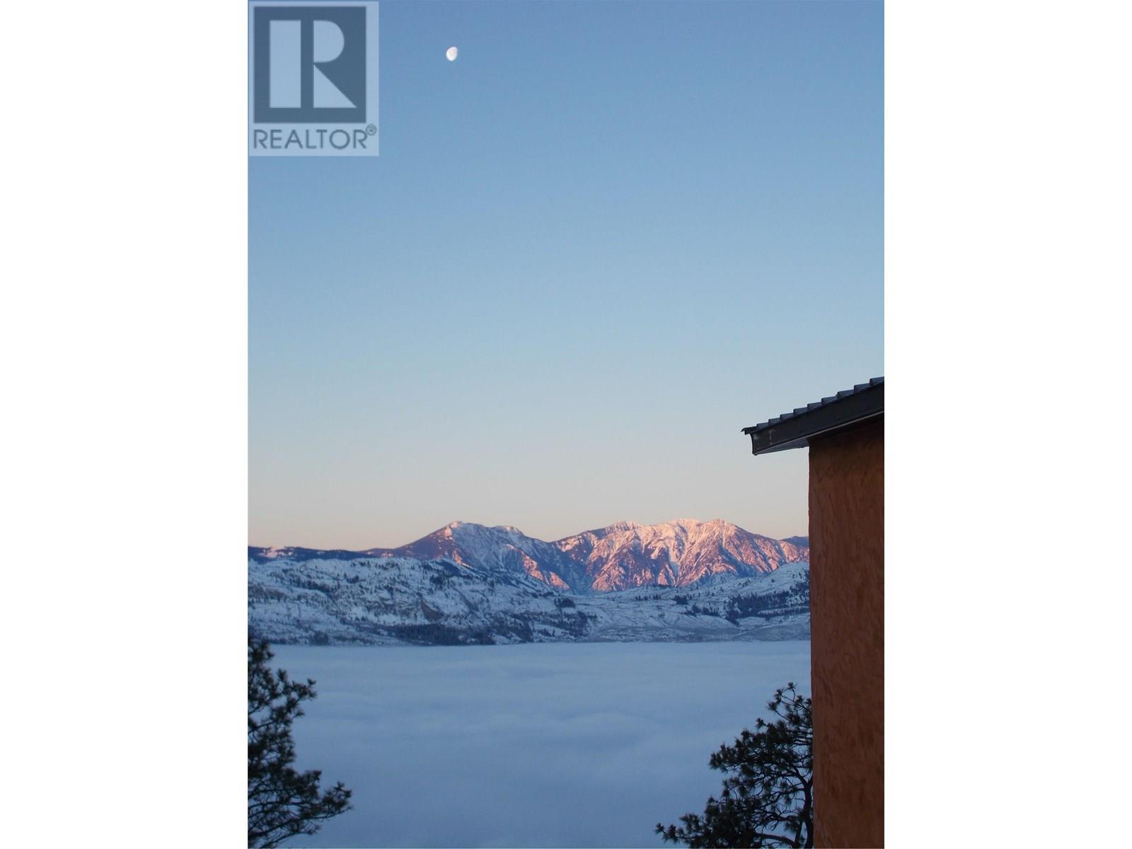 1345 3 Highway, Osoyoos