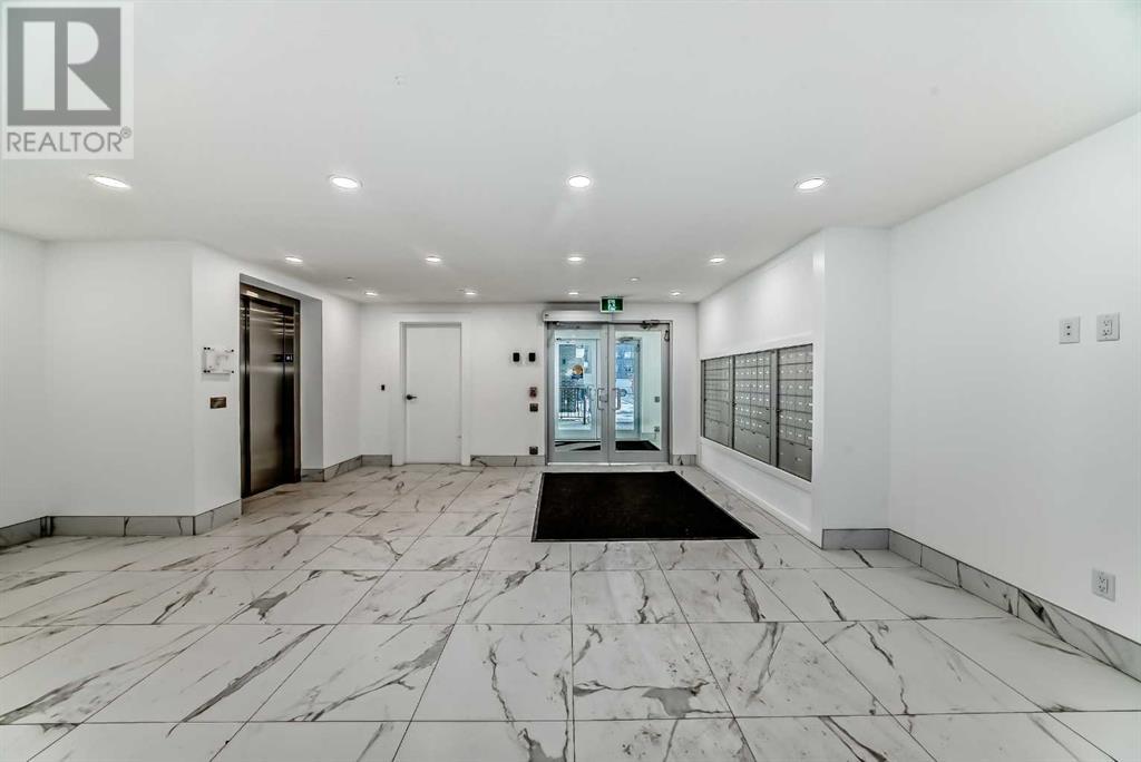 Single Family House for Sale in   Wolf Creek Drive SE Wolf Willow Calgary 