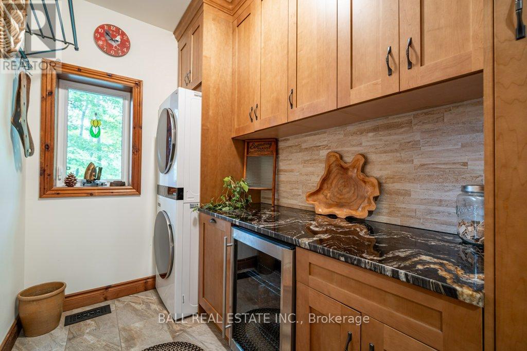 Photo 36 of 32 Shadowood Lane, North Kawartha ON
