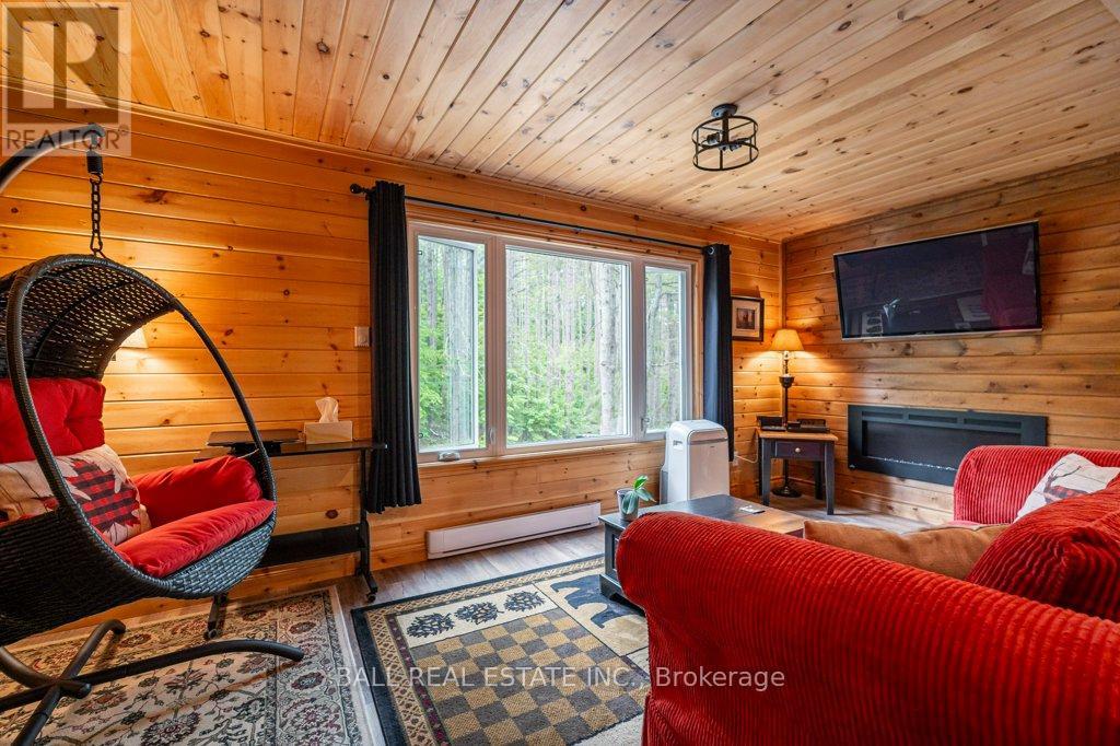 Photo 50 of 32 Shadowood Lane, North Kawartha ON