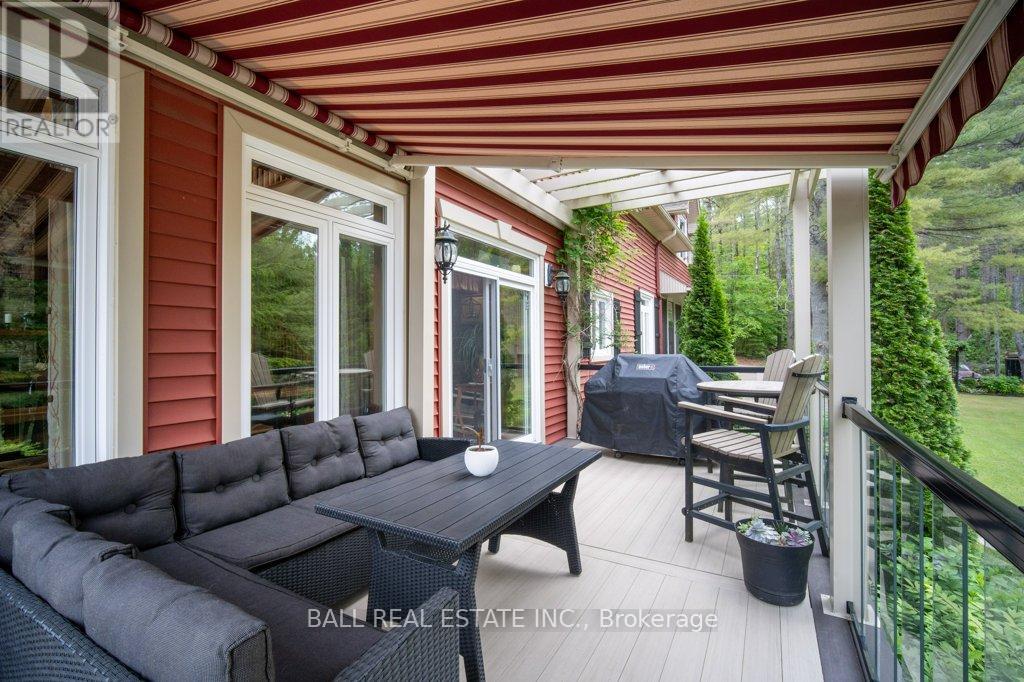 Photo 19 of 32 Shadowood Lane, North Kawartha ON