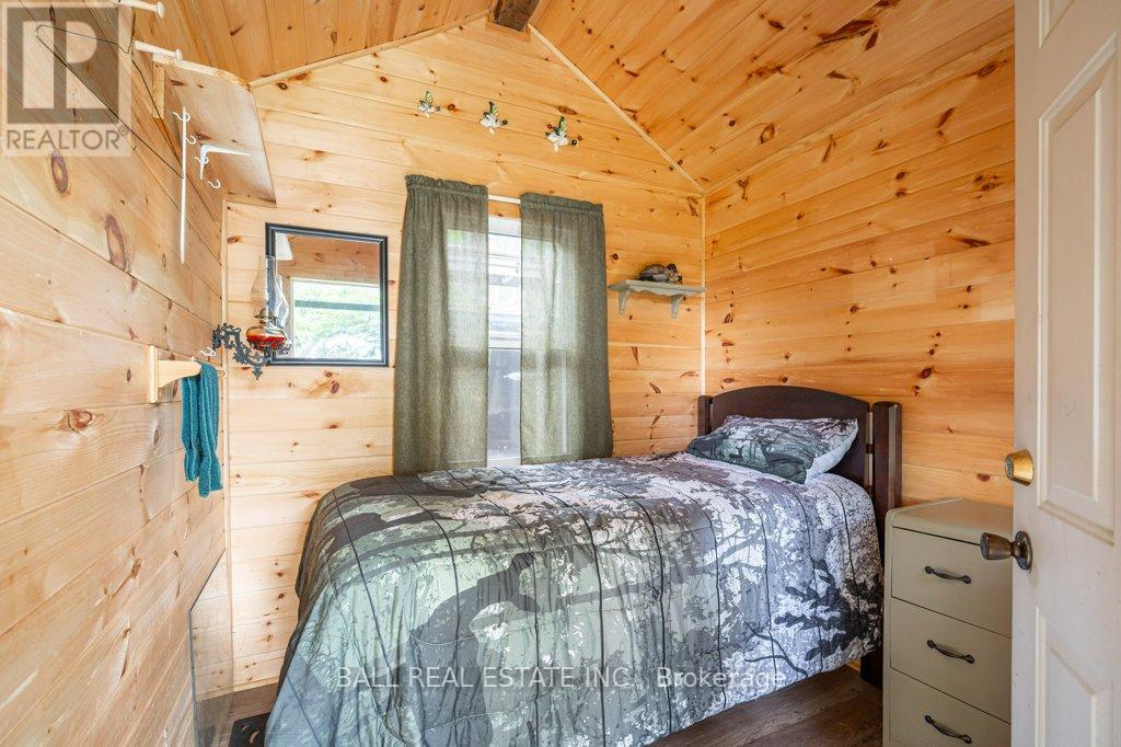 Photo 16 of 32 Shadowood Lane, North Kawartha ON