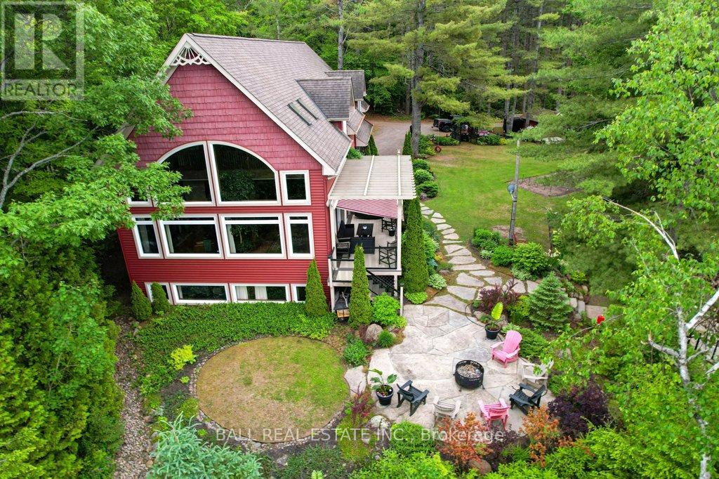Photo 18 of 32 Shadowood Lane, North Kawartha ON
